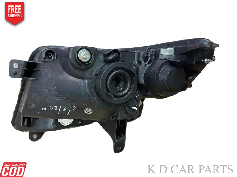 K D Headlight for Mahindra TUV 300 2015-Now ( WITHOUT ADJUSTABLE MOTOR) - Image 3