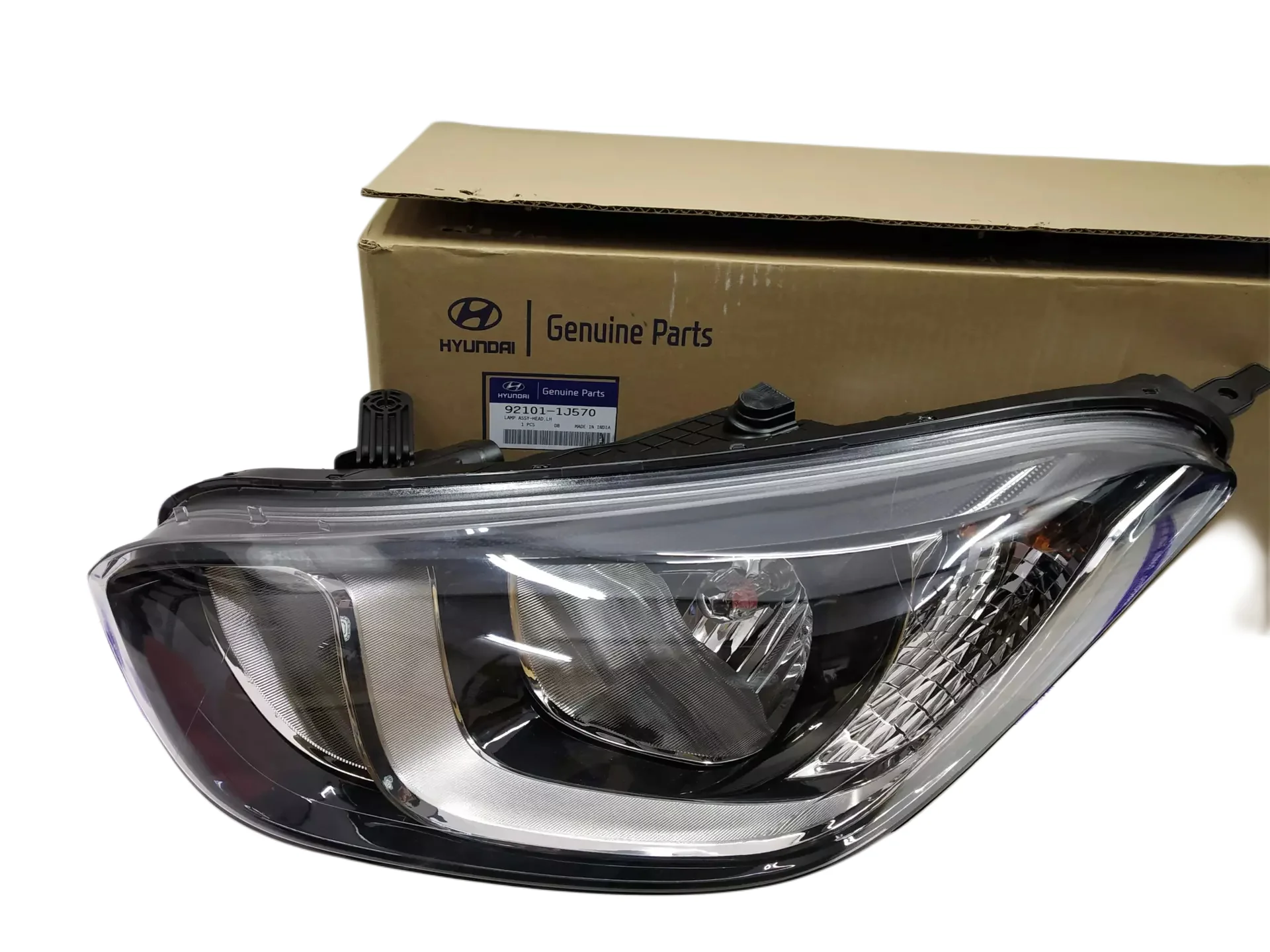 Lumax Headlight Assembly For Hyundai I20 2012-2014 - Image 4