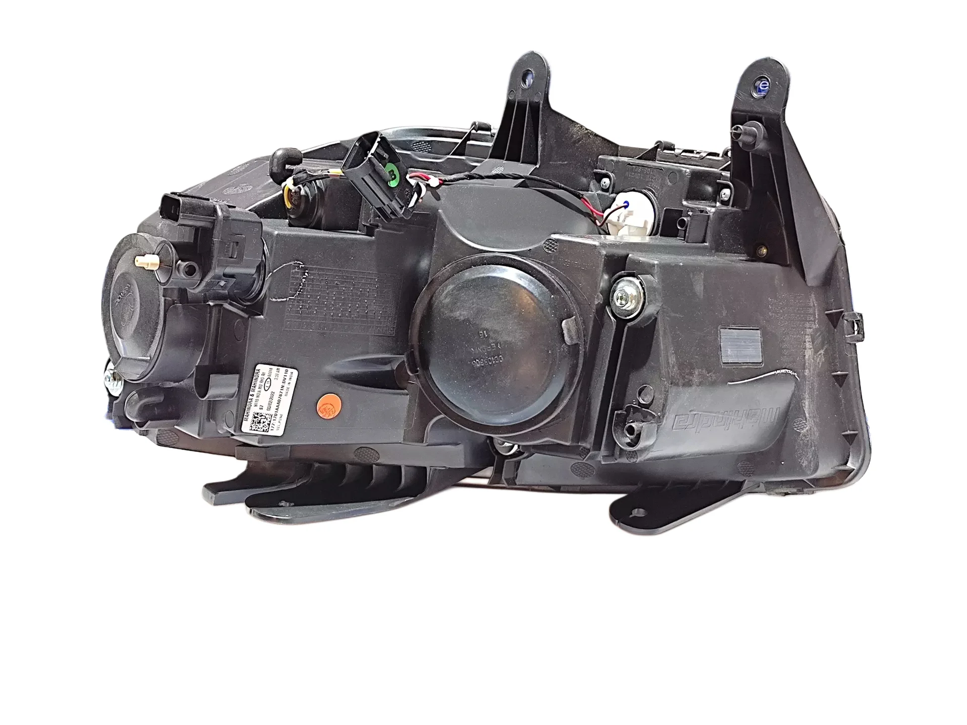 Lumax Headlight Assembly For Mahindra Scorpio S11 2014-2022 - Image 4