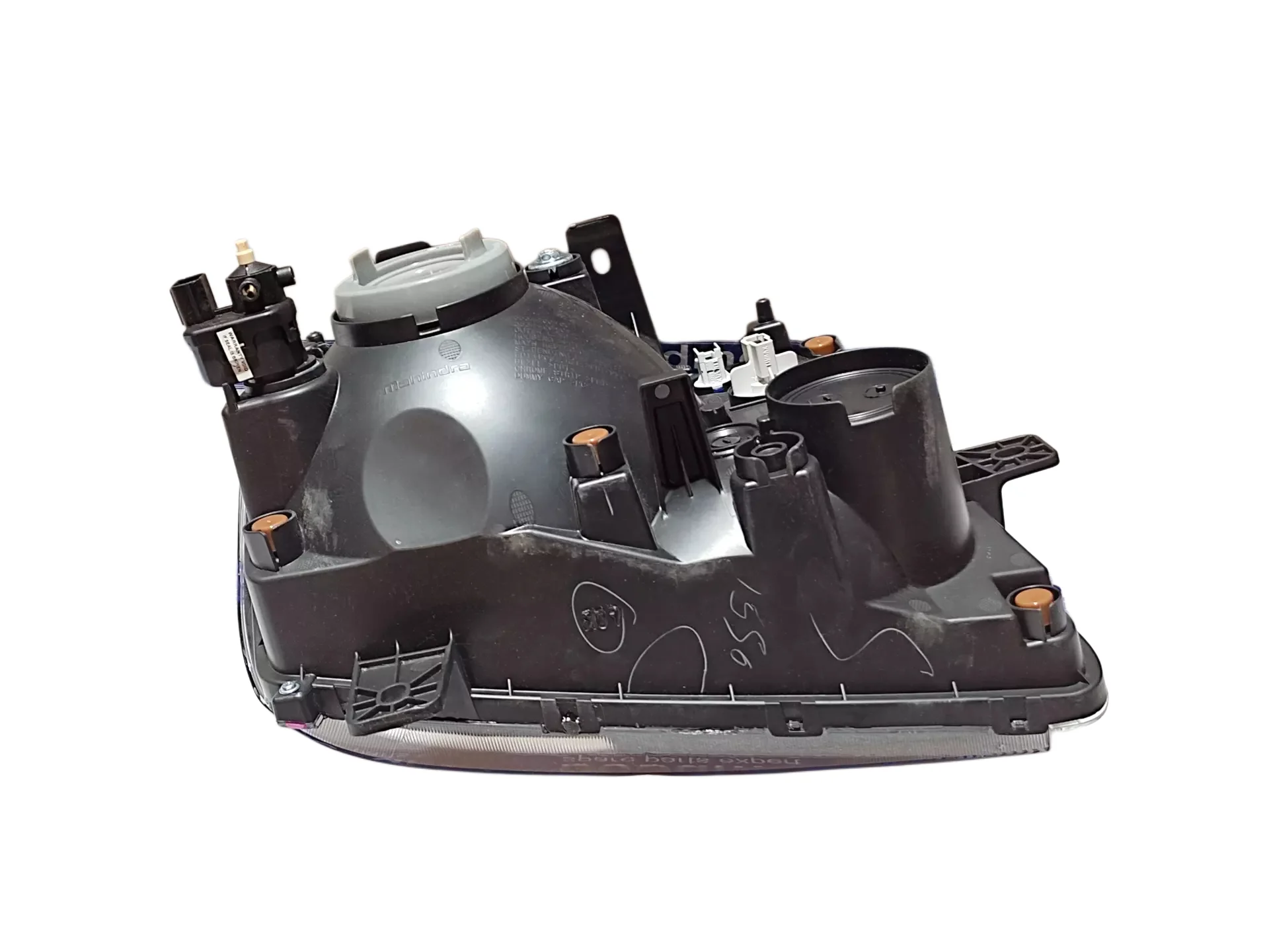 Lumax Headlight Assembly With Adjustable Motor For Mahindra Bolero 2019-2022 - Image 4