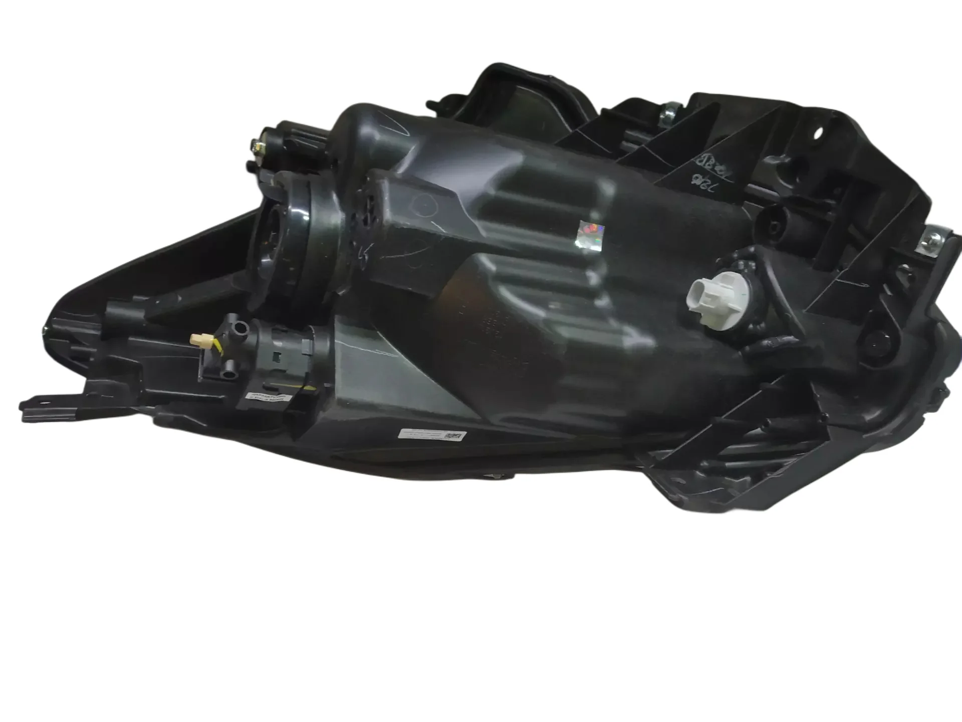 Lumax Headlight Assembly With Adjustable Motor For Maruti Suzuki SWIFT 2018-2024/ DZIRE 2017-2024 - Image 5