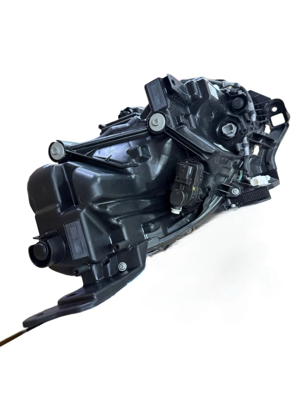 Lumax Headlight Assembly With Adjustable Motor For Maruti Suzuki Swift With DRL 2024- NOW - Image 7
