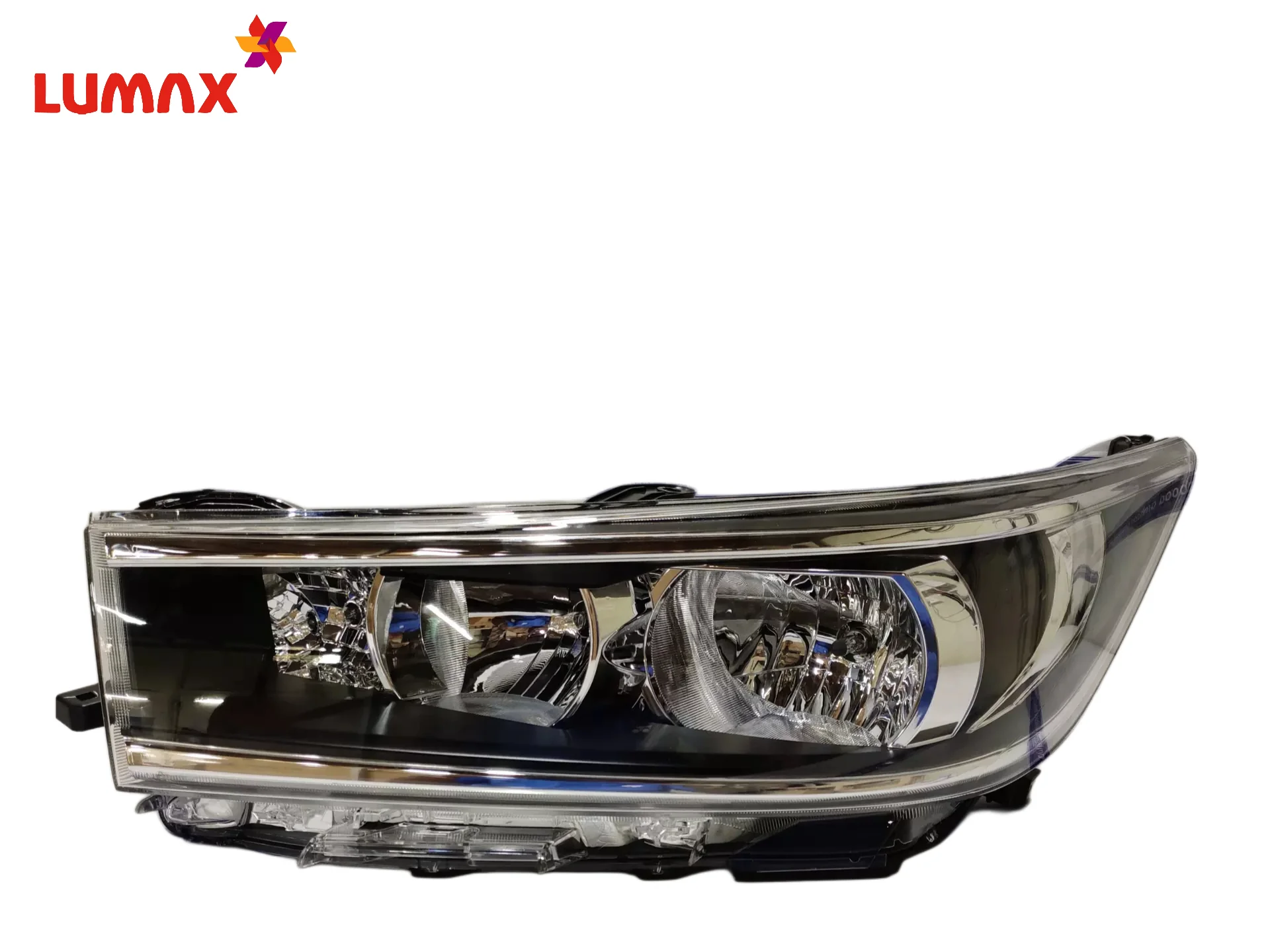 Lumax Headlight Assembly With Adjustable Motor For Toyota Crysta 2016-NOW - Image 2